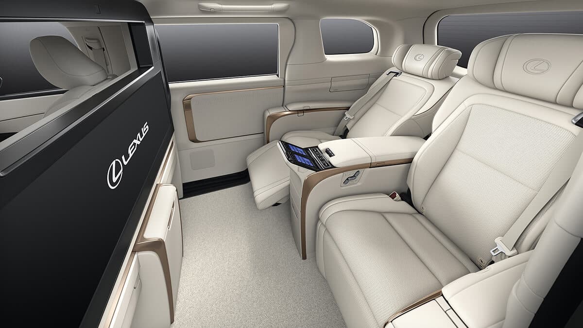 http://Lexus%20LM%20350h%204-seater%20Ultra%20Luxury%20Noise%20Reduction%20Technology