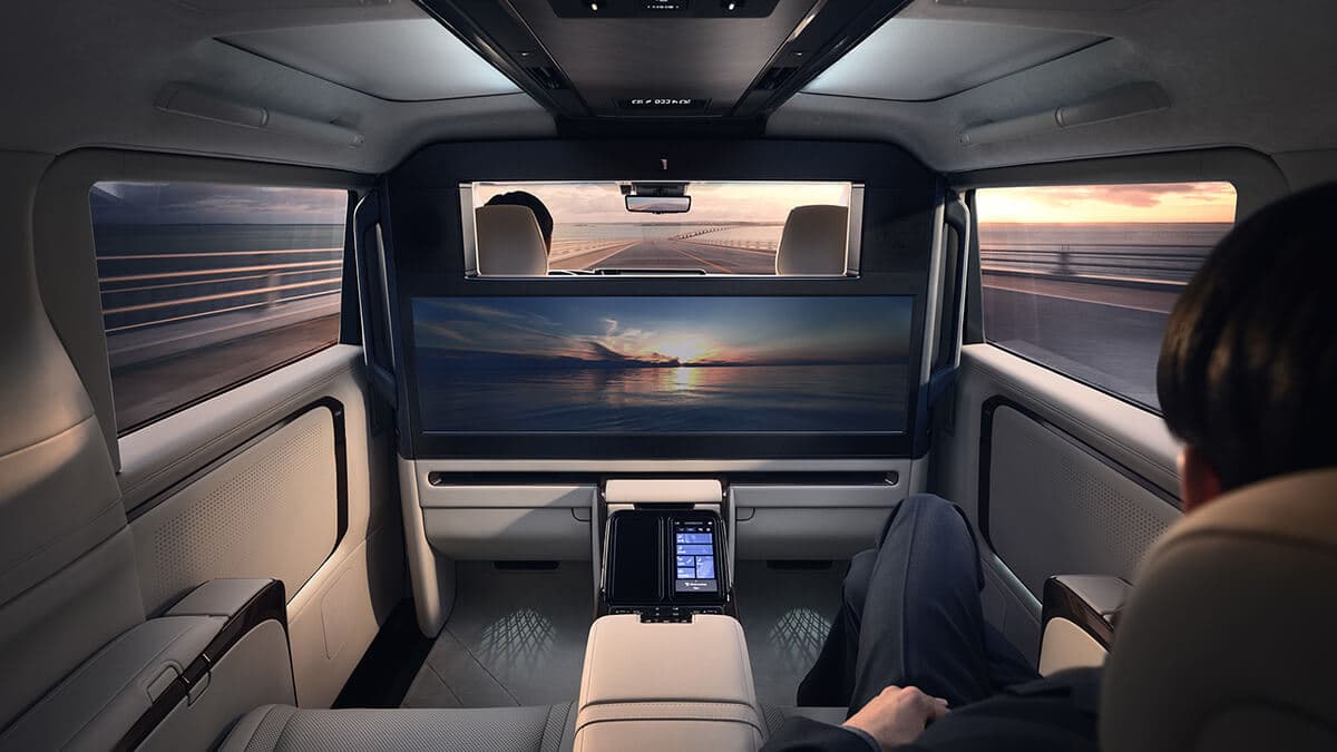 http://Lexus%20LM%20350h%204-seater%20Ultra%20Luxury%20Spacious%20Interior%20Cabin