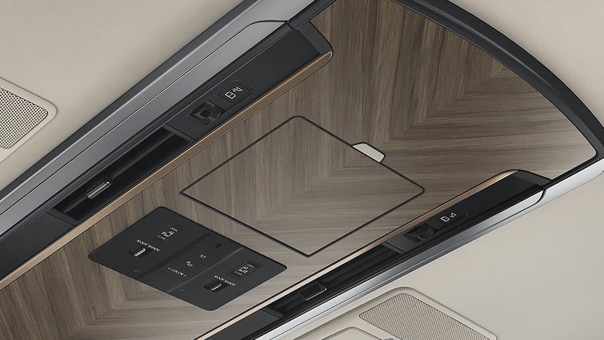 http://Lexus%20LM%20350h%204-seater%20Ultra%20Luxury%20Yabane%20Ornamentation