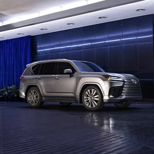 http://Lexus%20LX%20Exterior%20Gallery%20Thumbnails%20Images