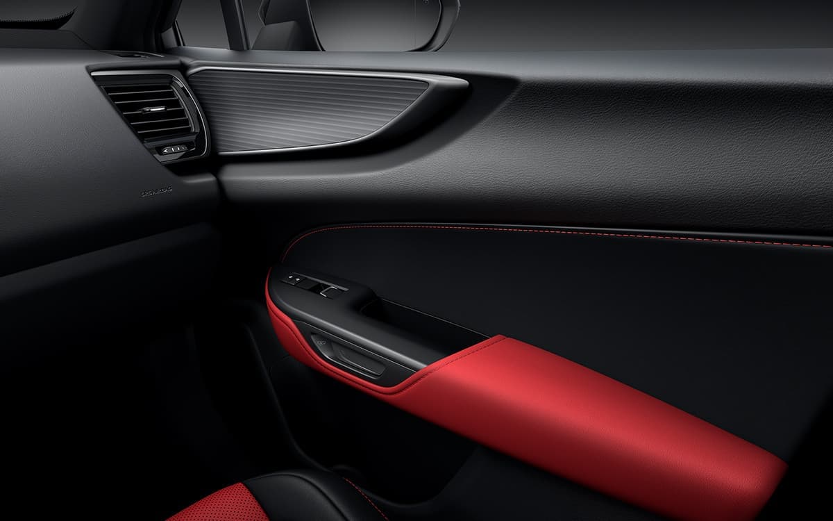 http://Lexus%20NX%20350h%20F%20Sport%20E-Latch