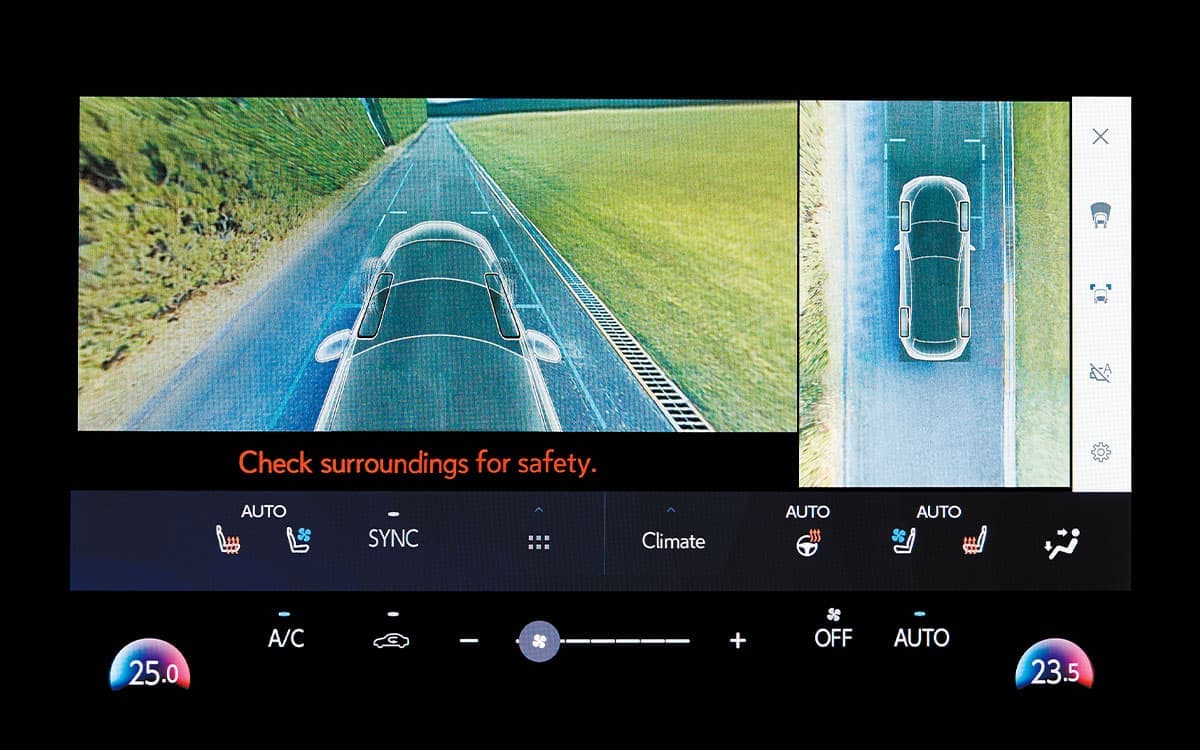 http://Lexus%20NX%20350h%20F%20Sport%20Panoramic%20View%20Monitor