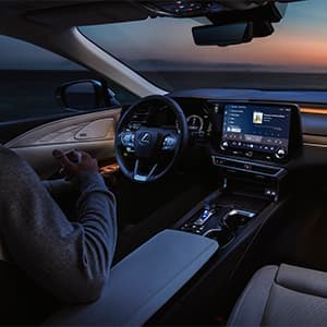 http://Lexus%20RX%20Interior%20Gallery%20Thumbnail%20Images