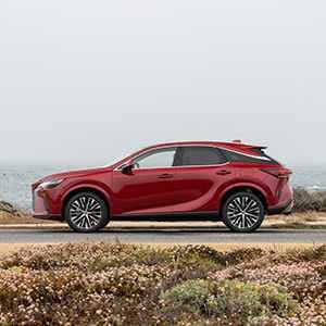 http://Lexus%20RX%20350h%20Luxury%20Exterior%20Gallery%20Thumbnail%20Images