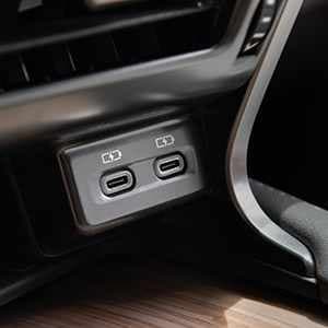 http://Lexus%20RX%20350h%20Luxury%20Interior%20Gallery%20Thumbnail%20Images