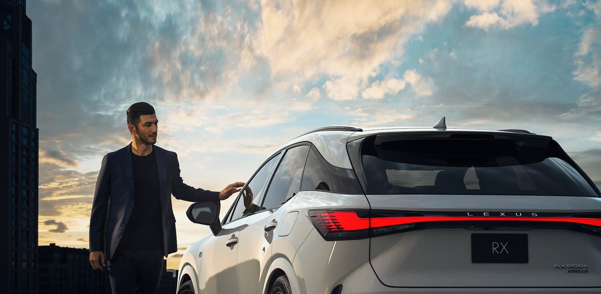 http://Lexus%20Rx%20500h%20F%20Sport