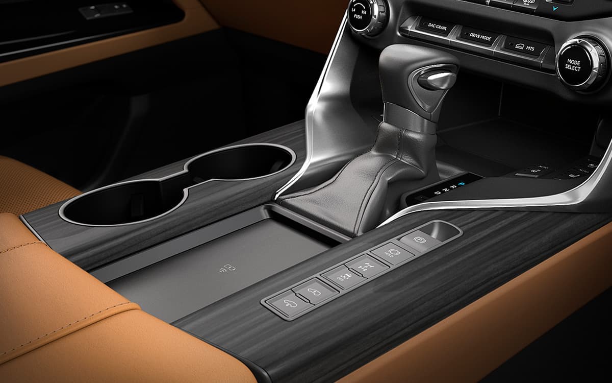 http://Lexus%20LX%20500d%20Wireless%20Charging